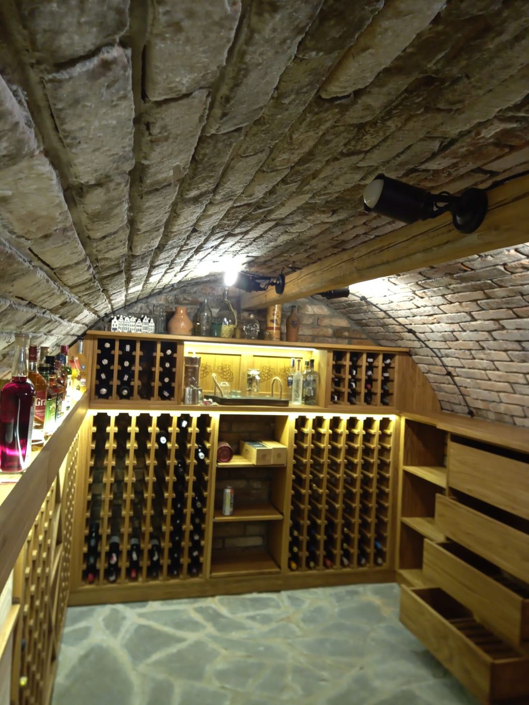 Piwniczki ogrodowe Małoszów