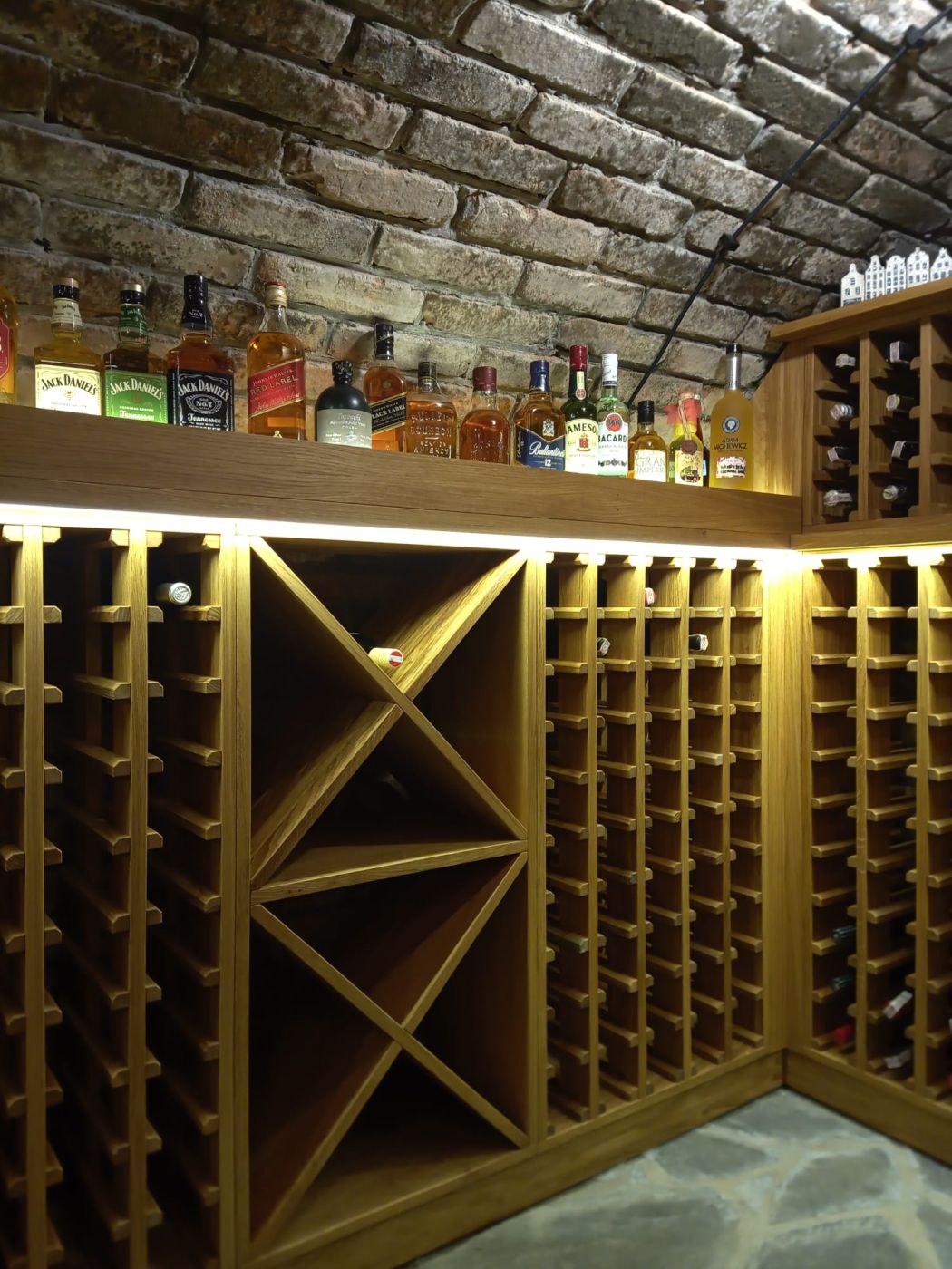 Piwniczki ogrodowe na zamówienie Małoszów