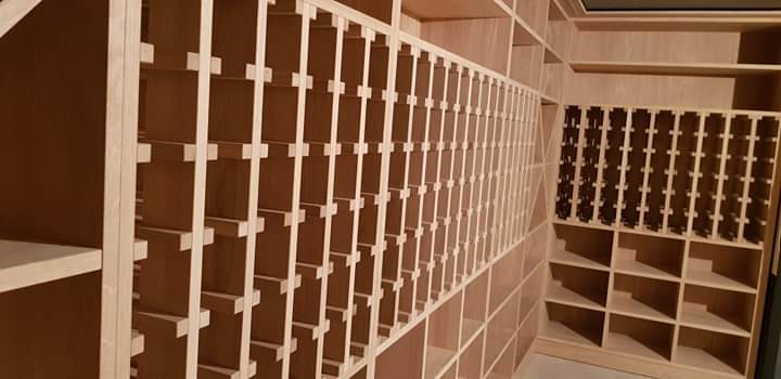 Iława - Drewniane regały na wino