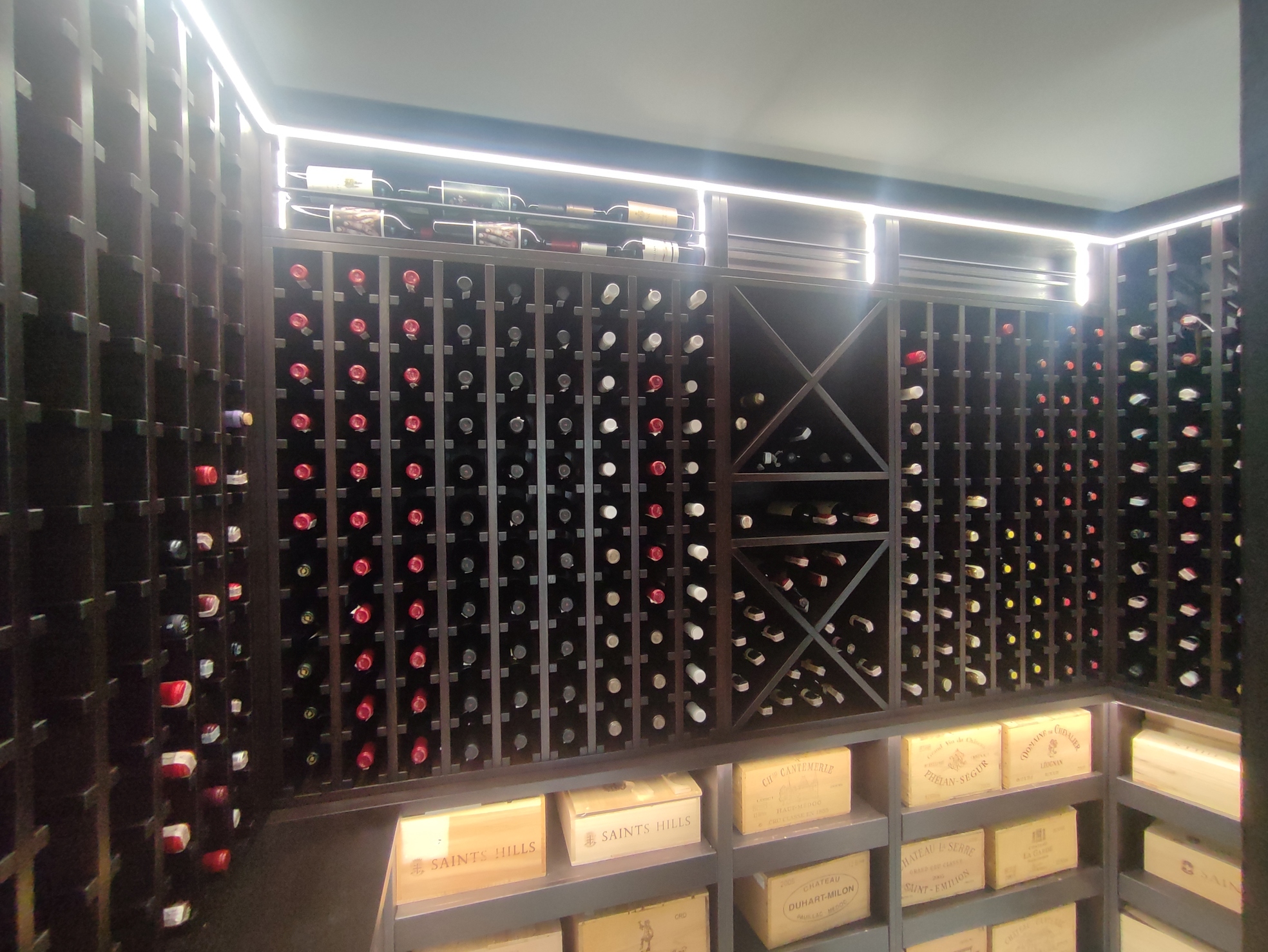 Oak Wine Rack Warsaw - Realization