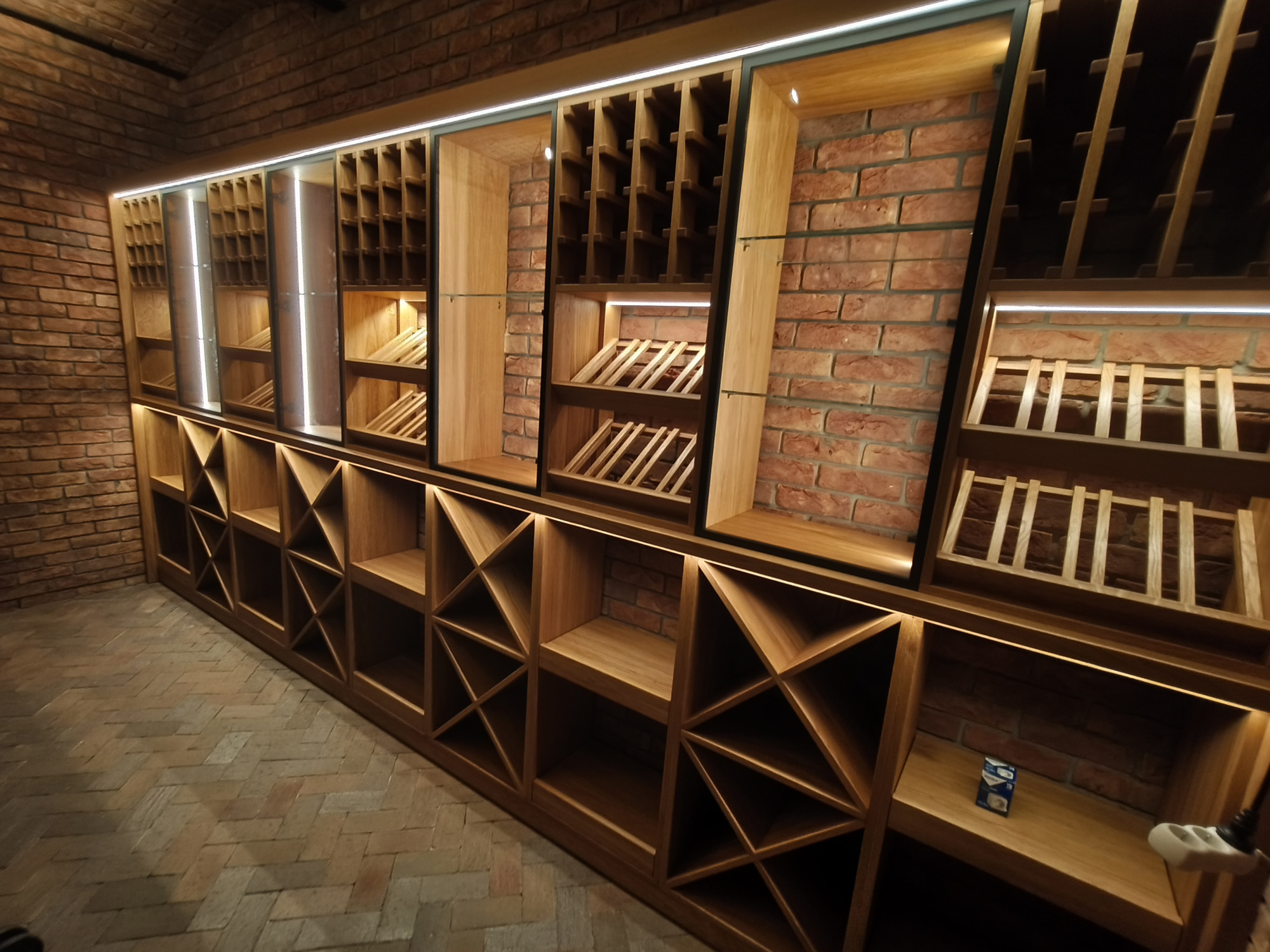Wooden Wine Rack Realization – Poznan