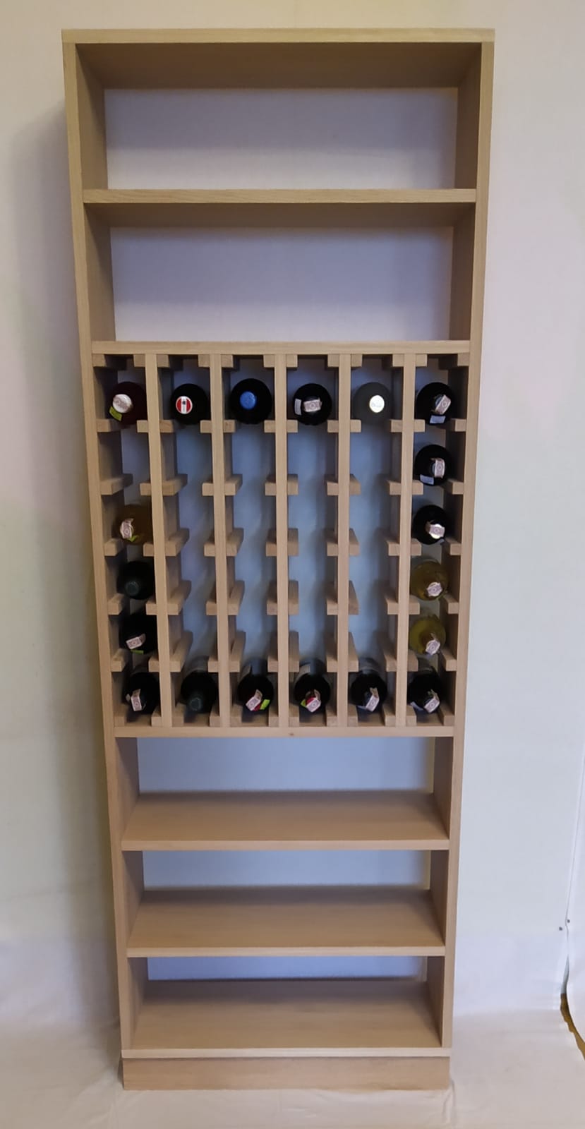 regał na wino drewniany na wymiar Rzeszów